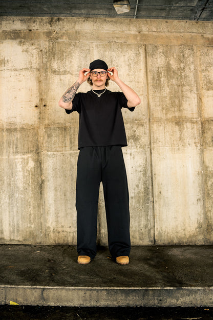 CORE SWEATS - BLACK