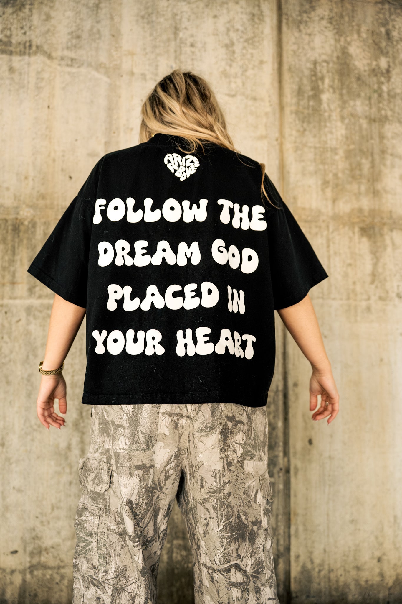 HEARTSET TEE - BLACK