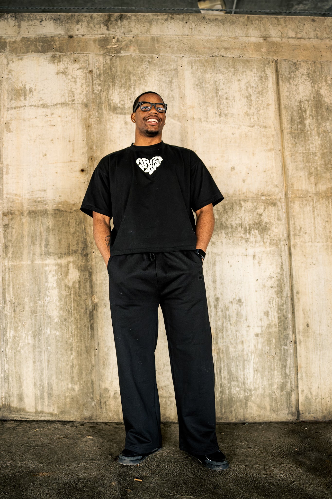 HEARTSET TEE - BLACK